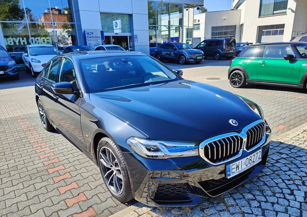 BMW Seria 5 cena 211000 przebieg: 26499, rok produkcji 2022 z Wieluń małe 254